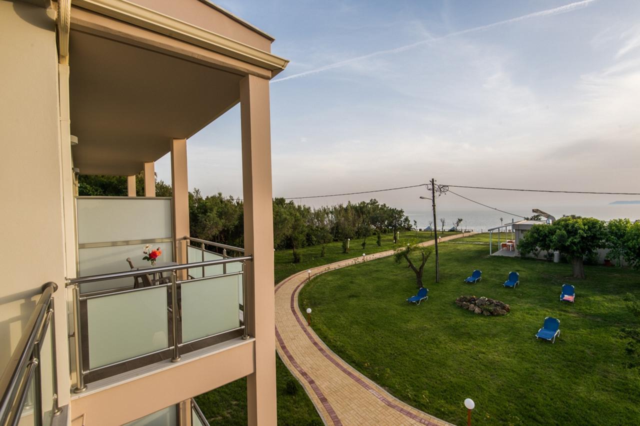 Harmony Hotel Kourouta Esterno foto